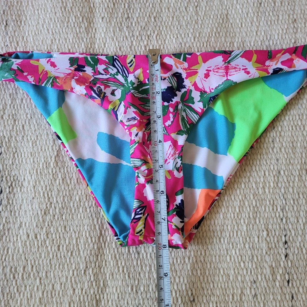 NWT Maaji Reversible Bikini Set Size Small - Picture 9 of 11